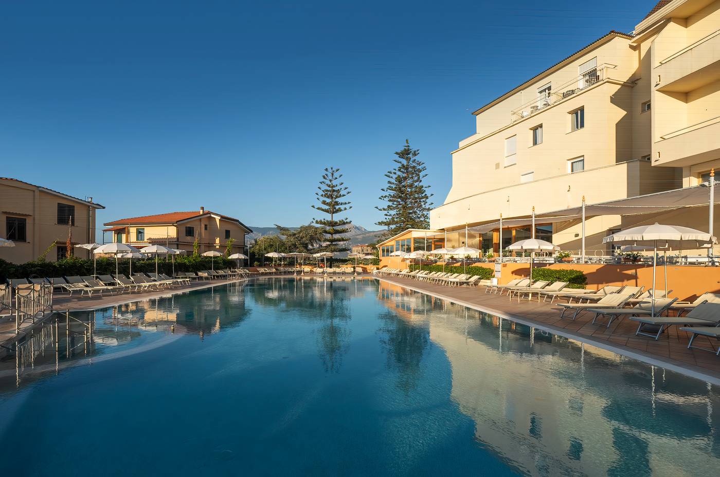 Grand Hotel Vesuvio-Italy-SORRENTO-General view-3