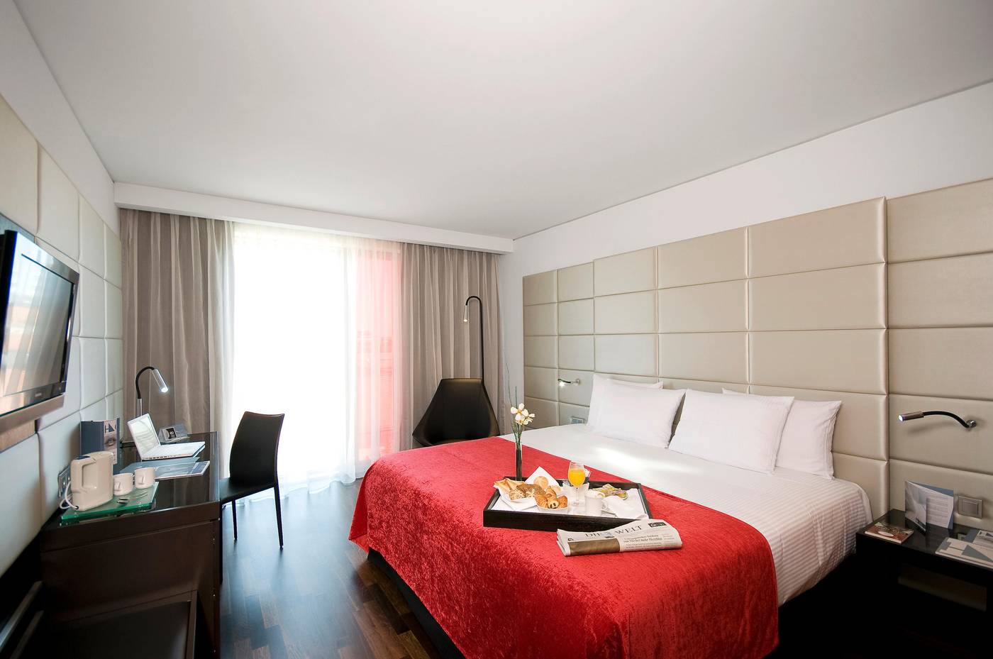 Eurostars-Grand-Central-Room-35