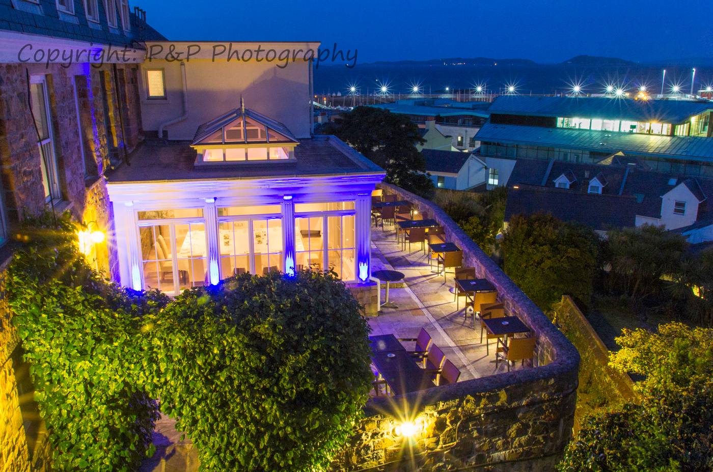 La-Fregate-Hotel-Terrace-5