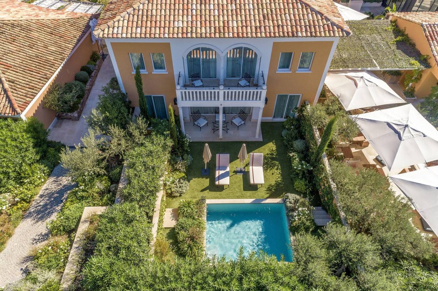 Chateau-de-la-Messardiere-Room-4