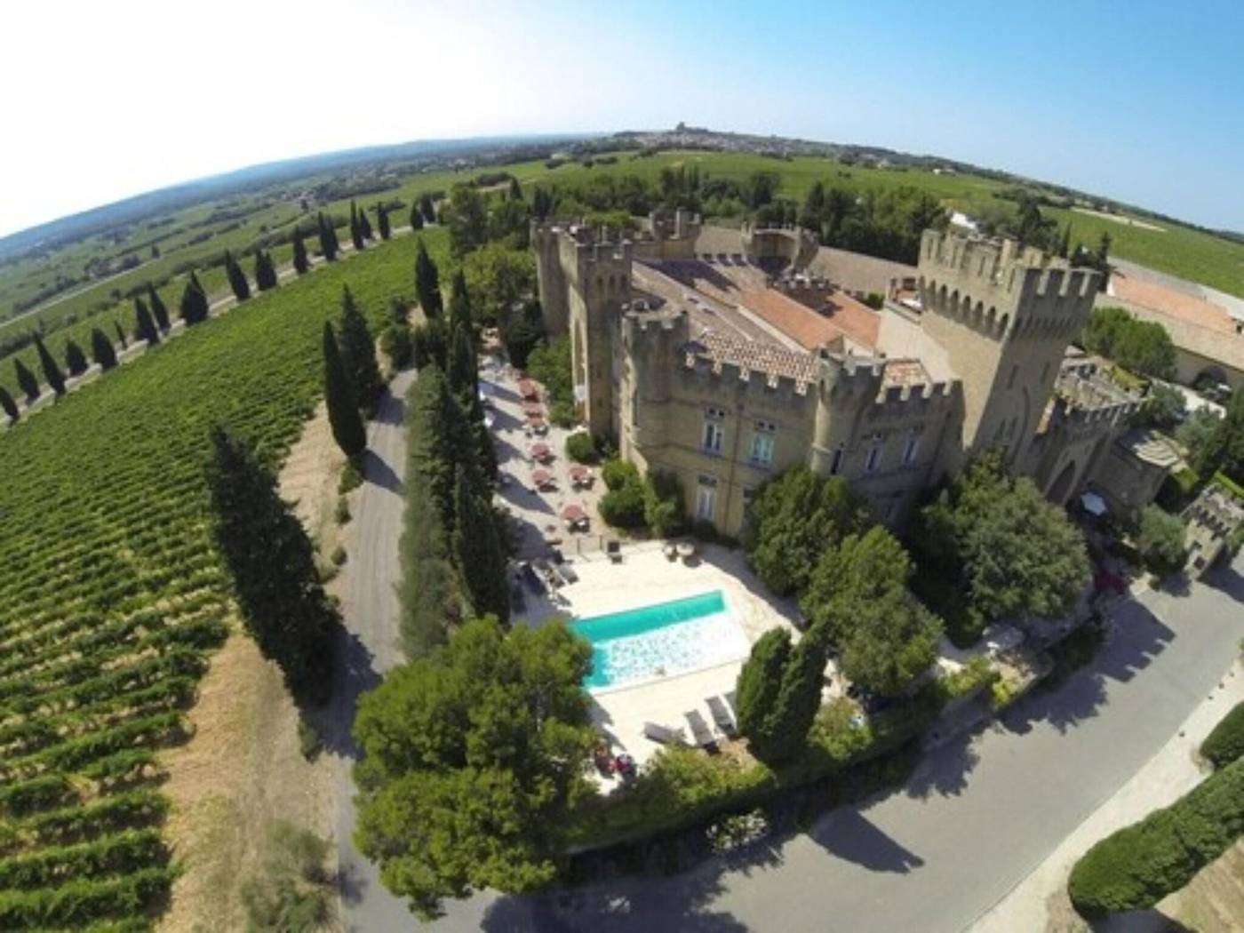 Hostellerie Du Chateau Des Fines Roches-France-CHÂTEAUNEUF-DU-PAPE-General view-10
