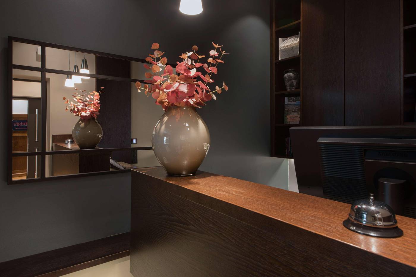 Bergen Harbour Hotel, WorldHotels Crafted-Norway-Bergen-Lobby-9