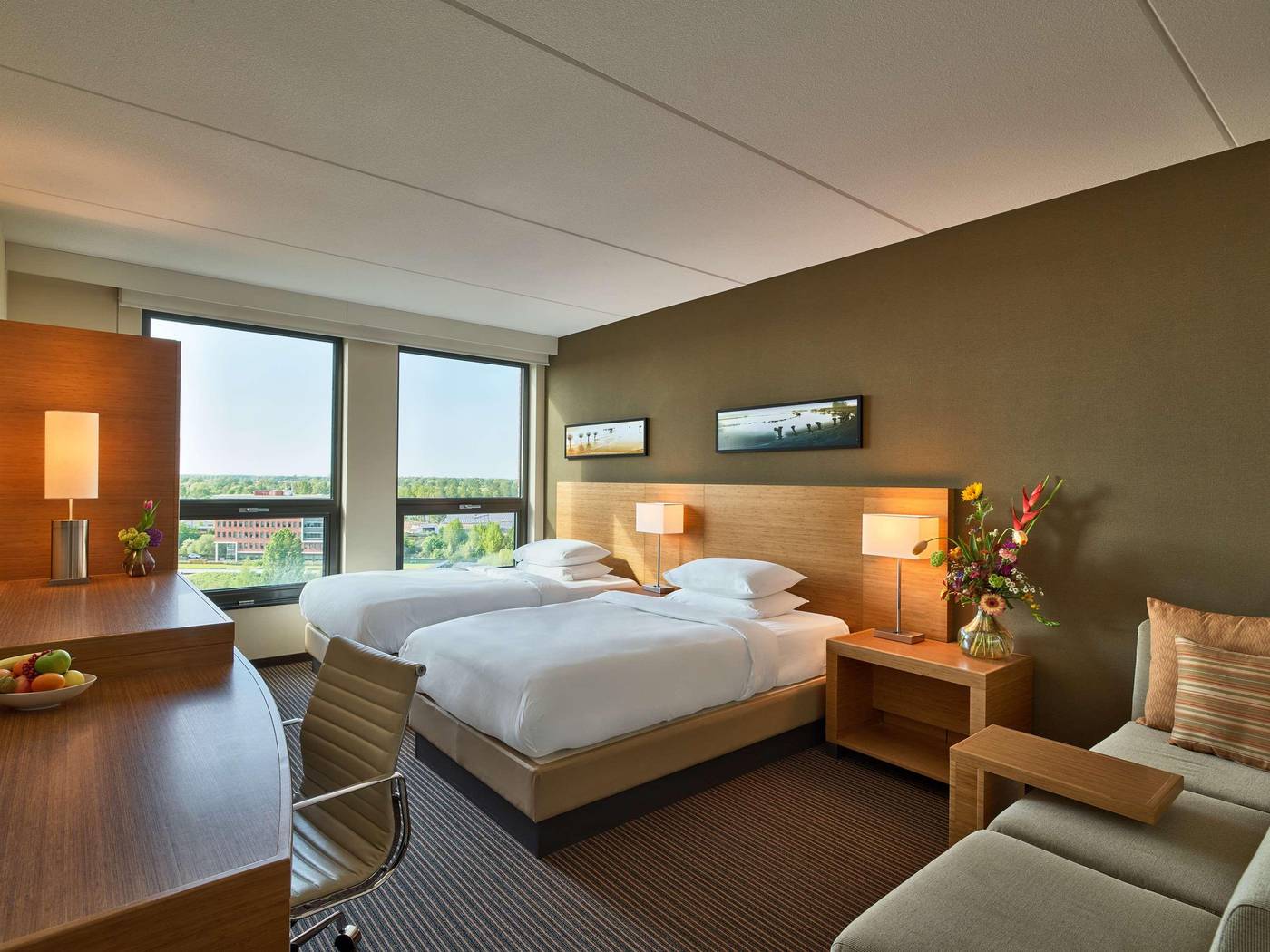 Hyatt-Place-Amsterdam-Airport-Room-20