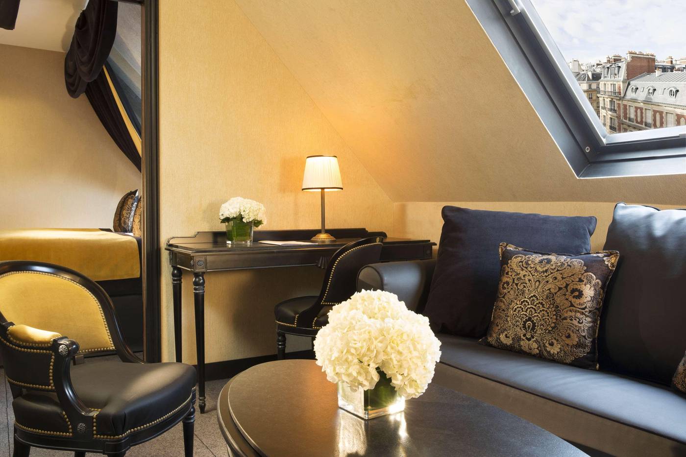 Hotel-Le-Belmont-Paris-Room-5