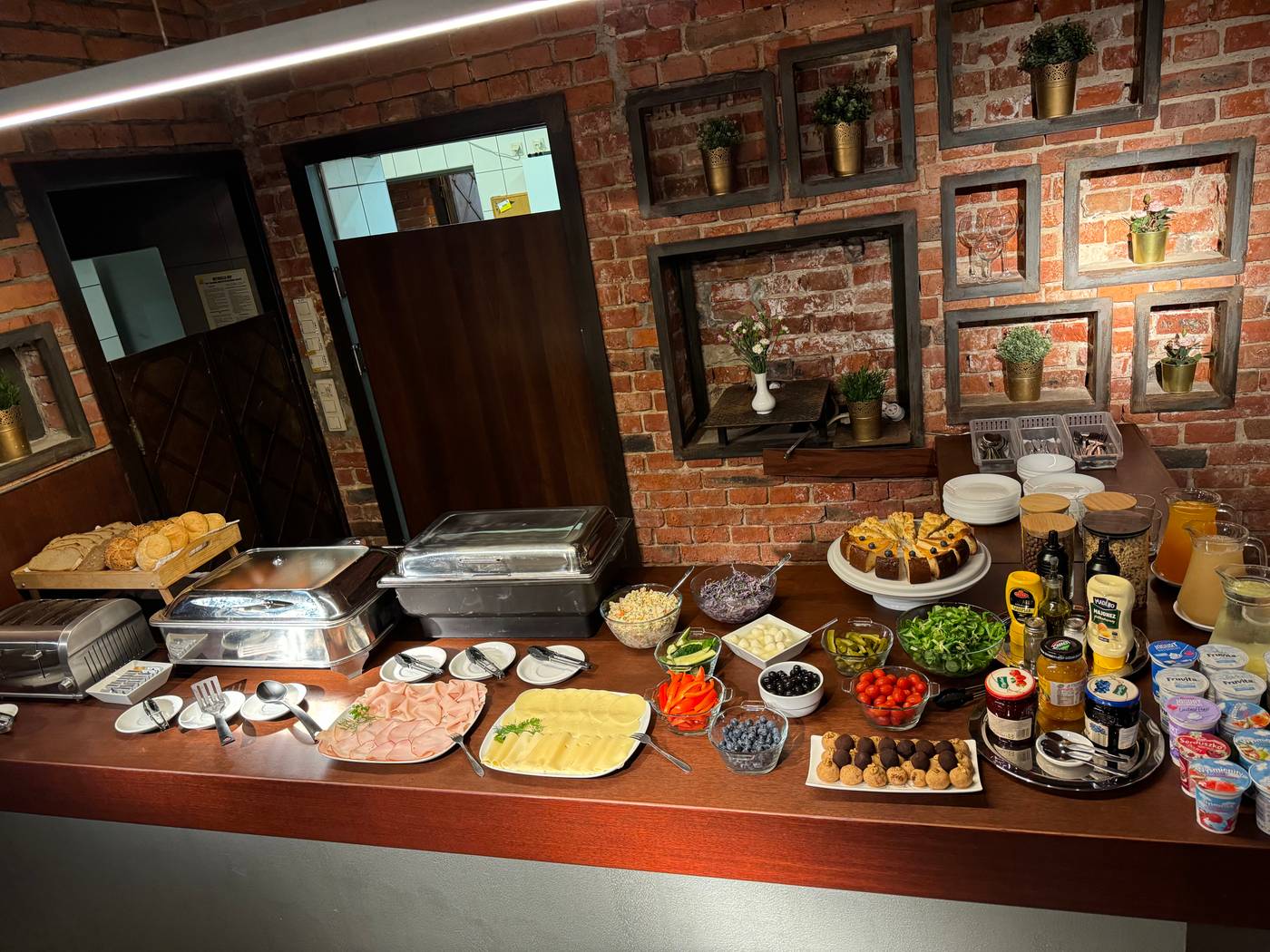 IRIS-Aparthotel-Room-34