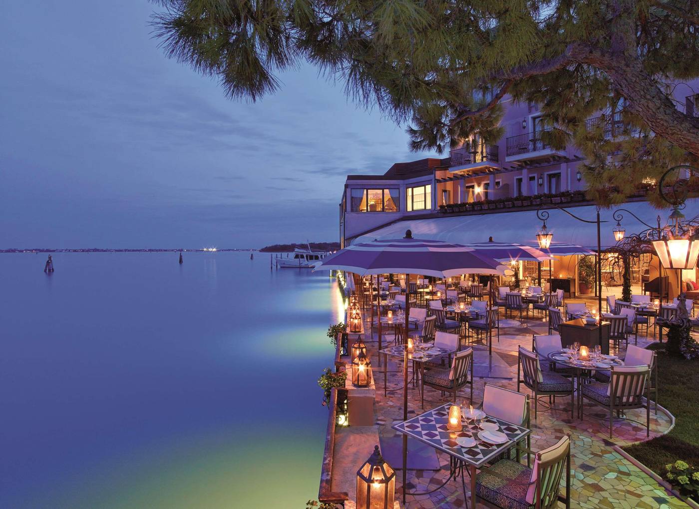 Hotel-Cipriani--A-Belmond-Hotel--Venice-Restaurant-86
