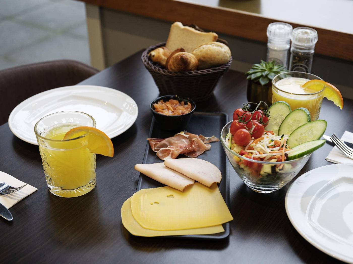 Mercure-Amsterdam-City-Hotel-Restaurant-52