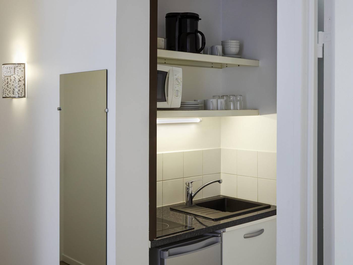 Aparthotel-Adagio-access-Paris-Philippe-Auguste-Room-6