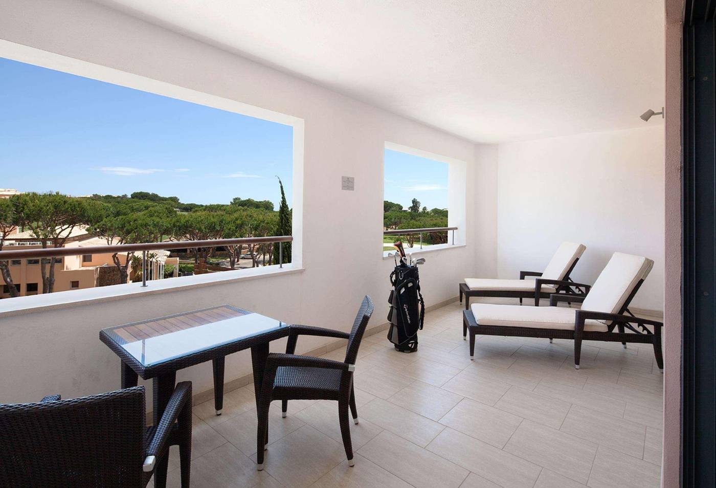 Hilton-Vilamoura-As-Cascatas-Golf-Resort---Spa-Room-84