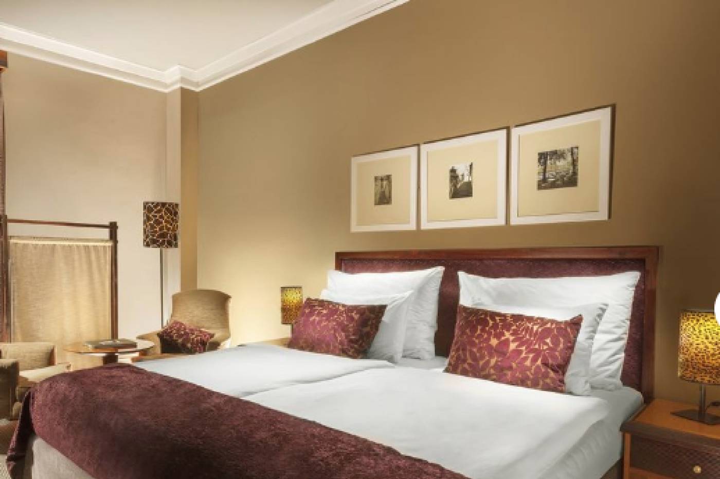 Jalta-Hotel-Prague-Room-19