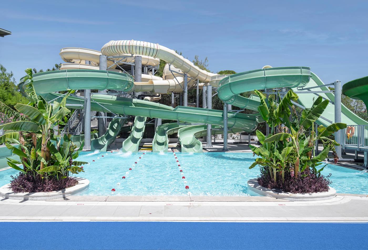 Ela-Excellence-Resort-Belek-Pool-11