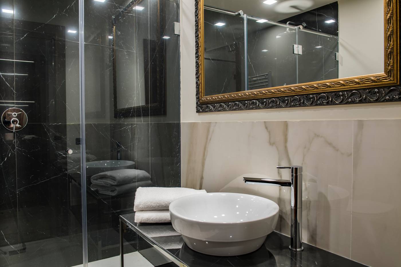 Palazzo-San-Lorenzo-Room-32