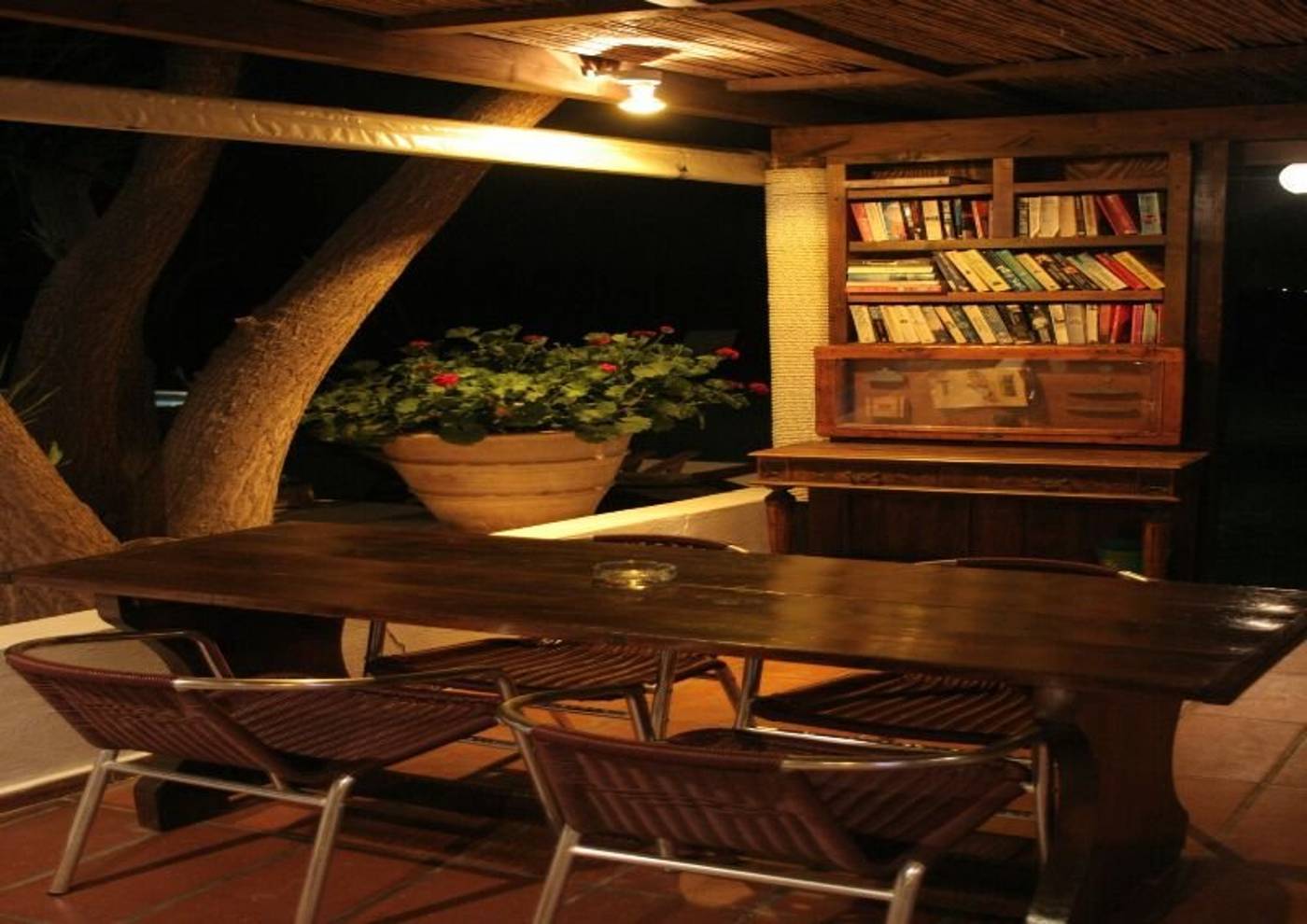Classic-Apartments-Terrace-31