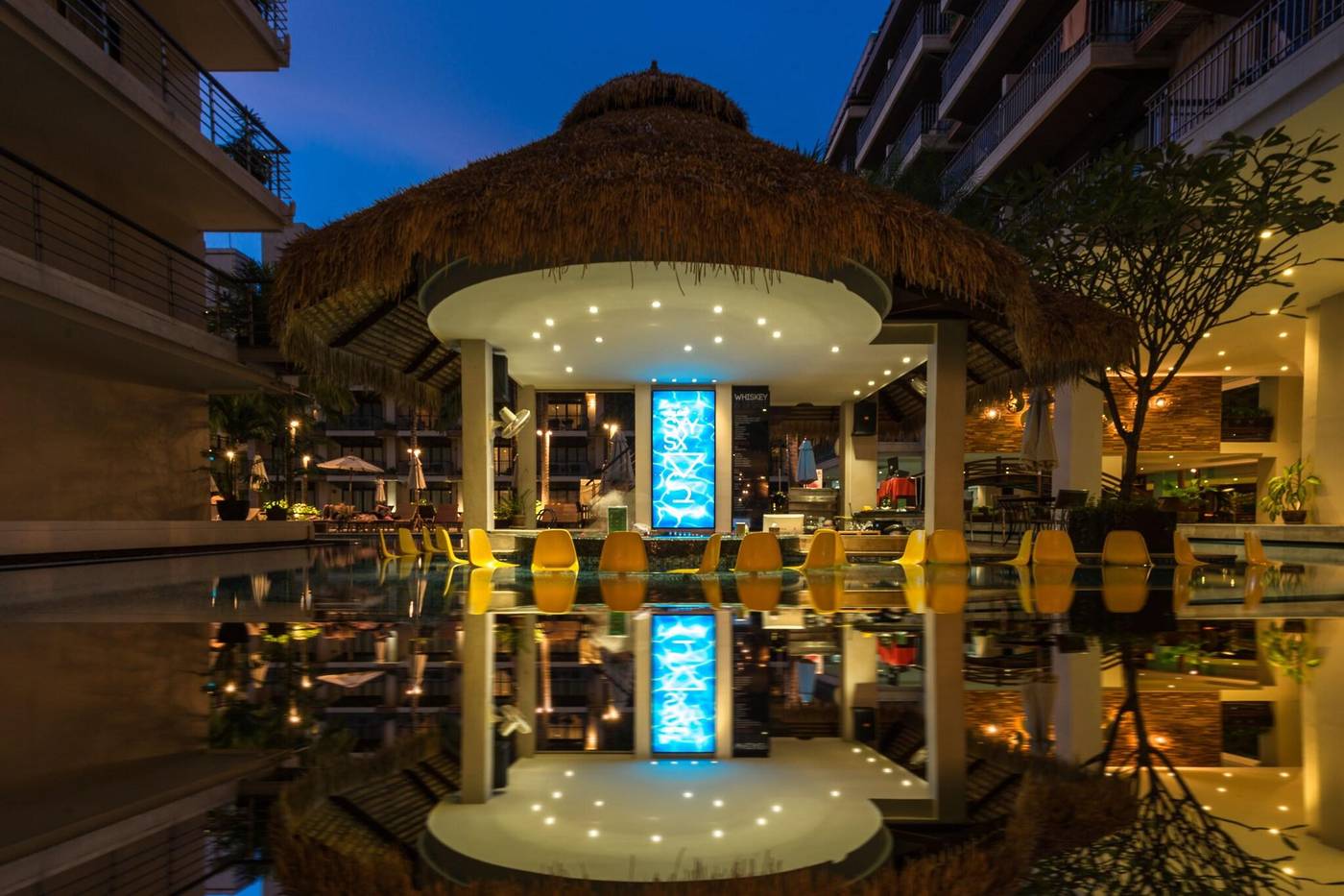 Baan-Laimai-Beach-Resort-Bar-19