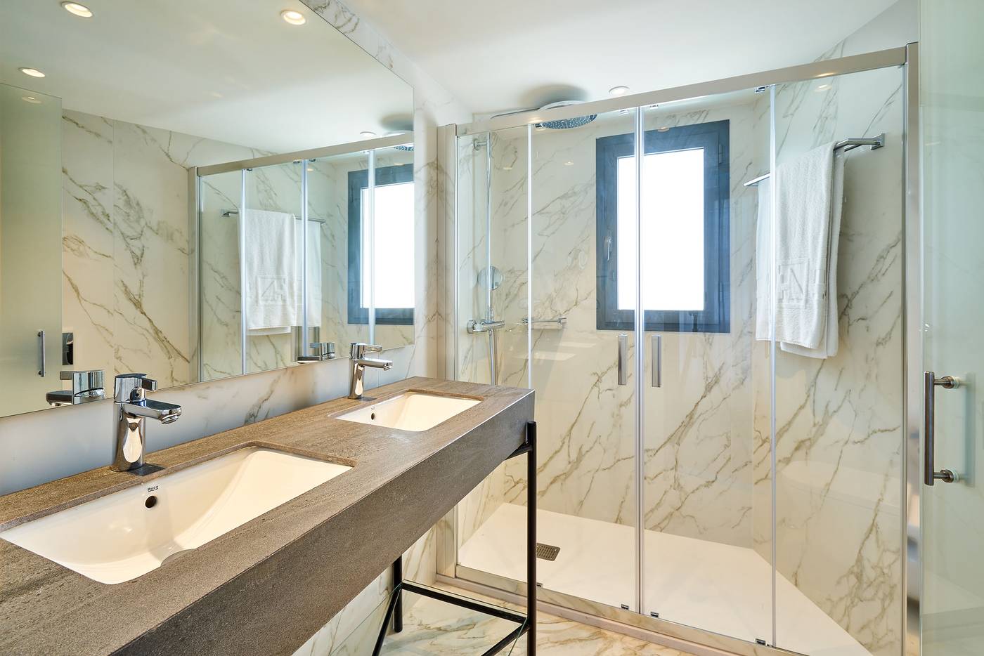 Eurostars-Astoria-Room-27