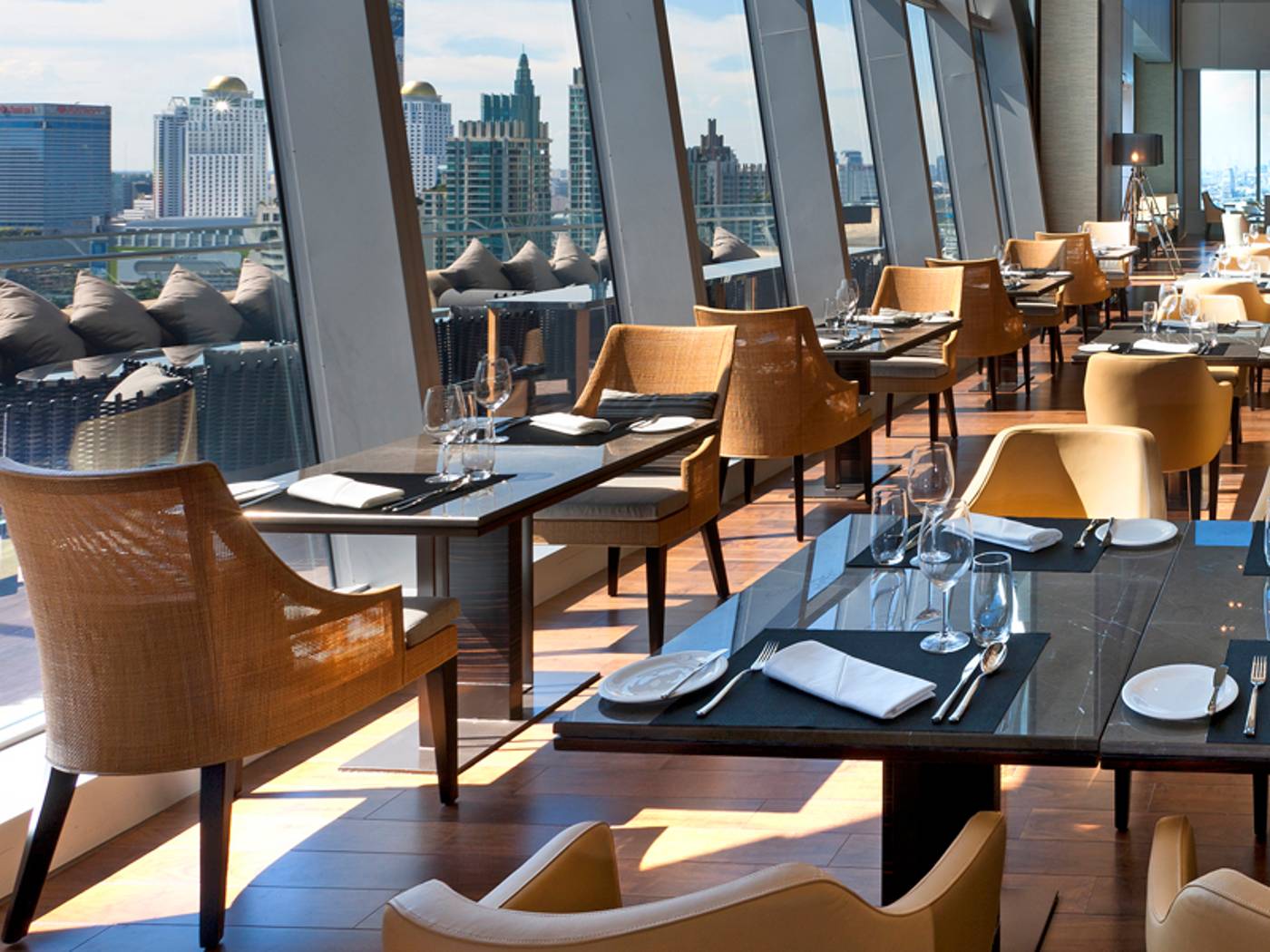 The-Okura-Prestige-Bangkok-Restaurant-3