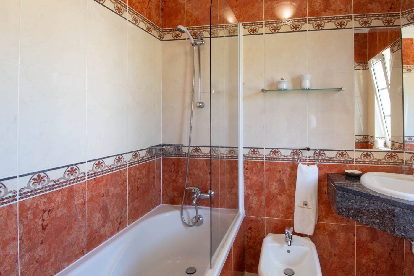 Presa-de-Moura-Room-40