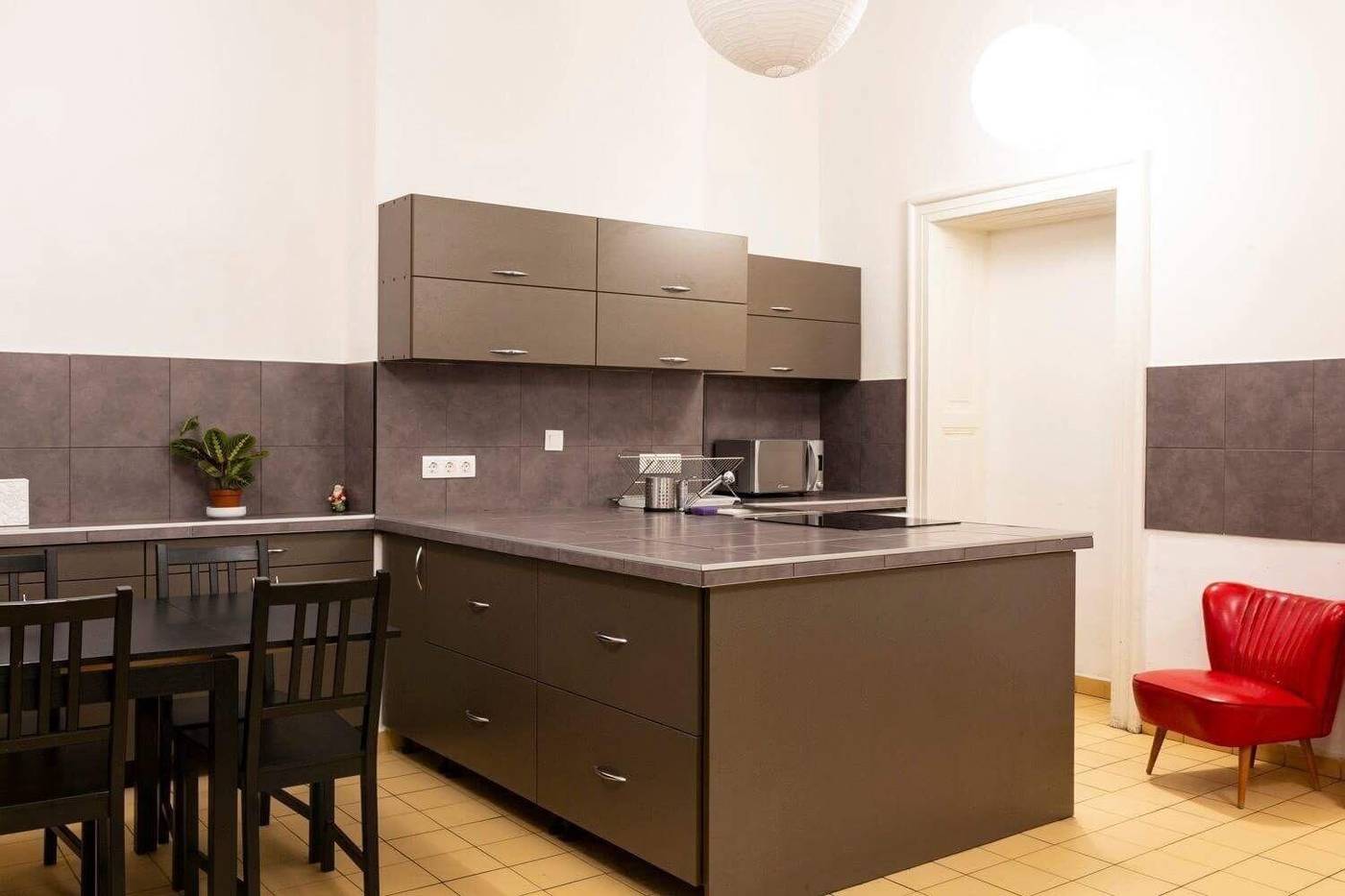 Baroque-Hostel-Budapest-Room-48