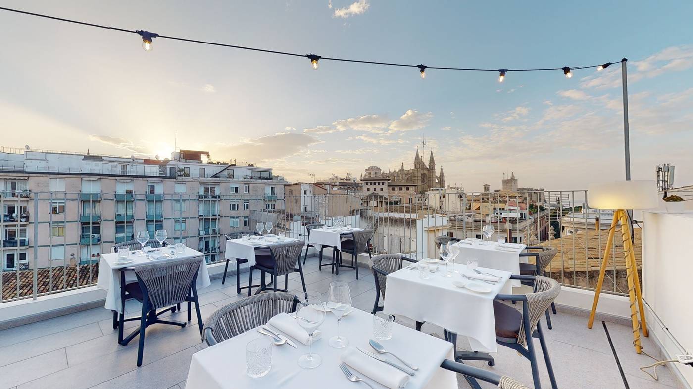 Nivia Born Boutique Hotel