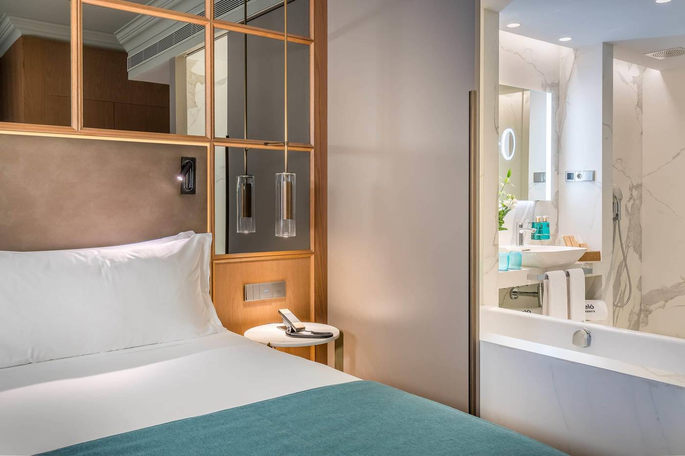 Barcelo-Emperatriz-Room-38