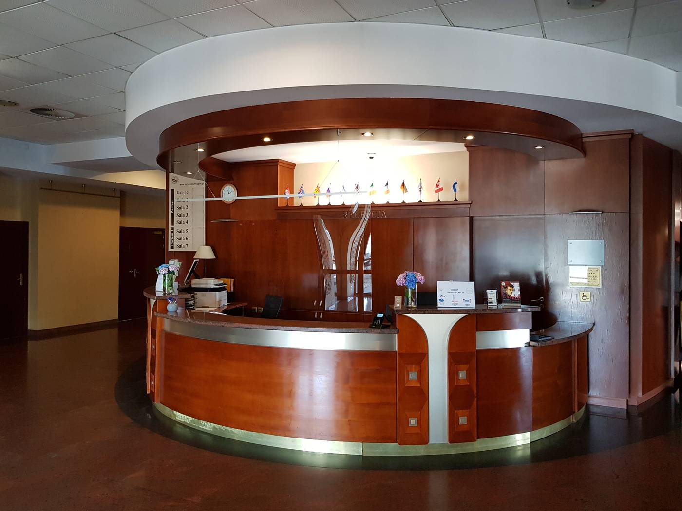 Sympozjum-Hotel---Spa-Lobby-3