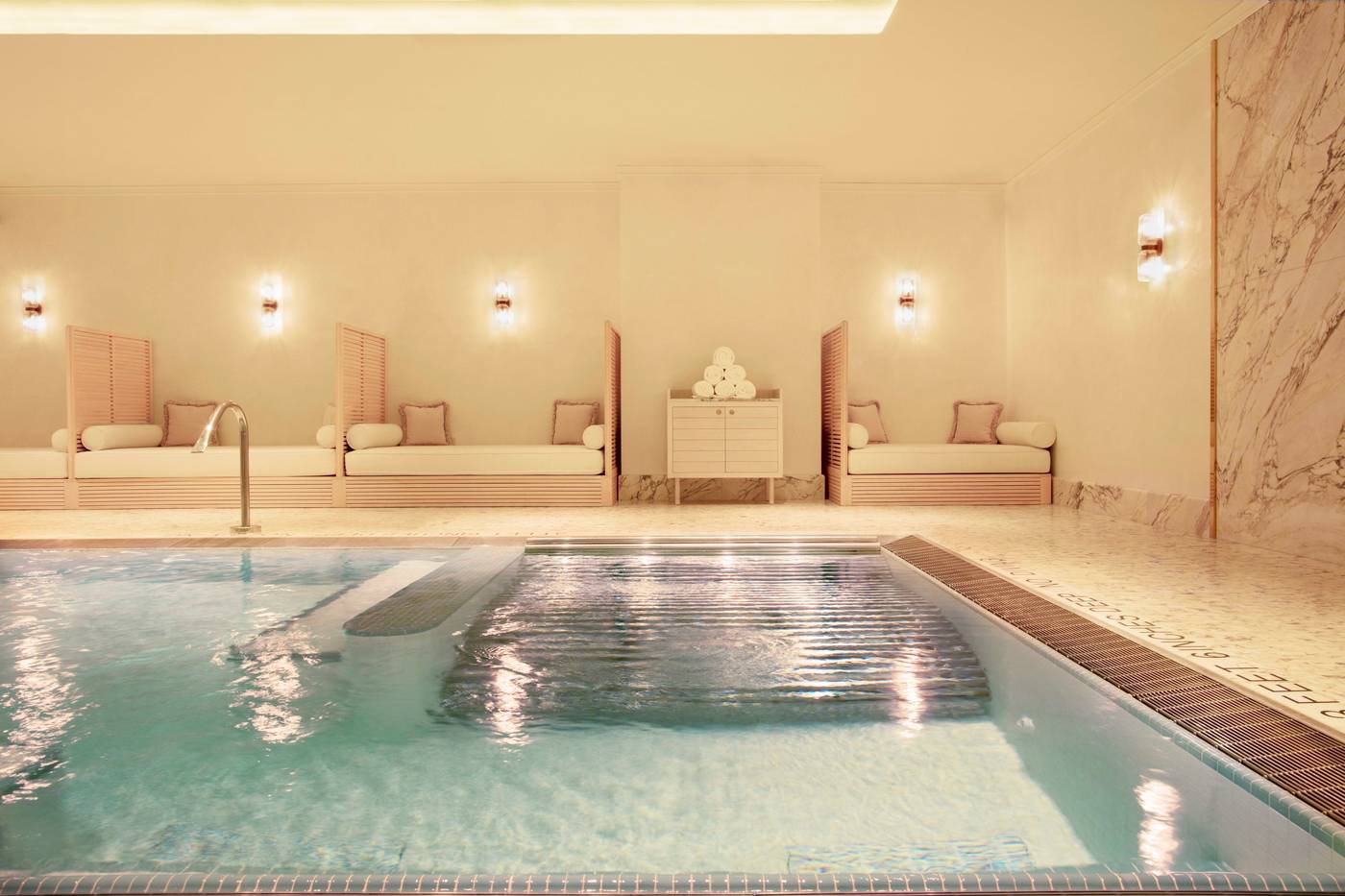 Fouquet-s-New-York-Pool-40