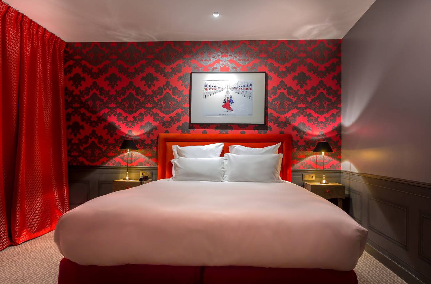 Hotel-La-Parizienne-Room-21