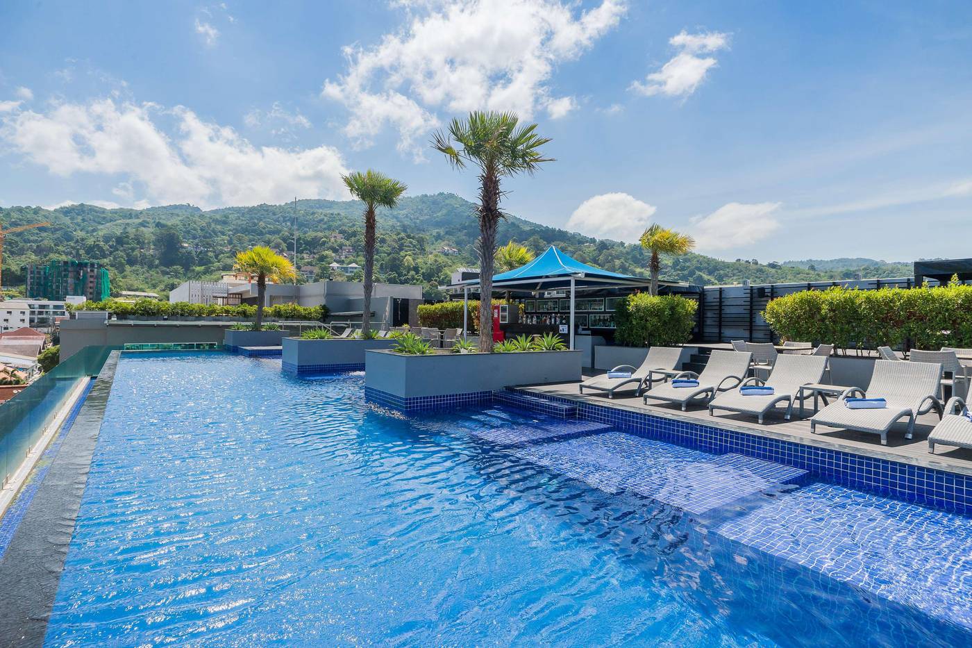 Best-Western-Patong-Beach-Pool-4