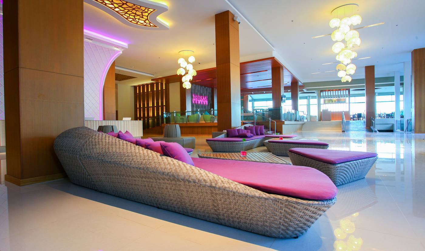 The-Senses-Resort-Lobby-72