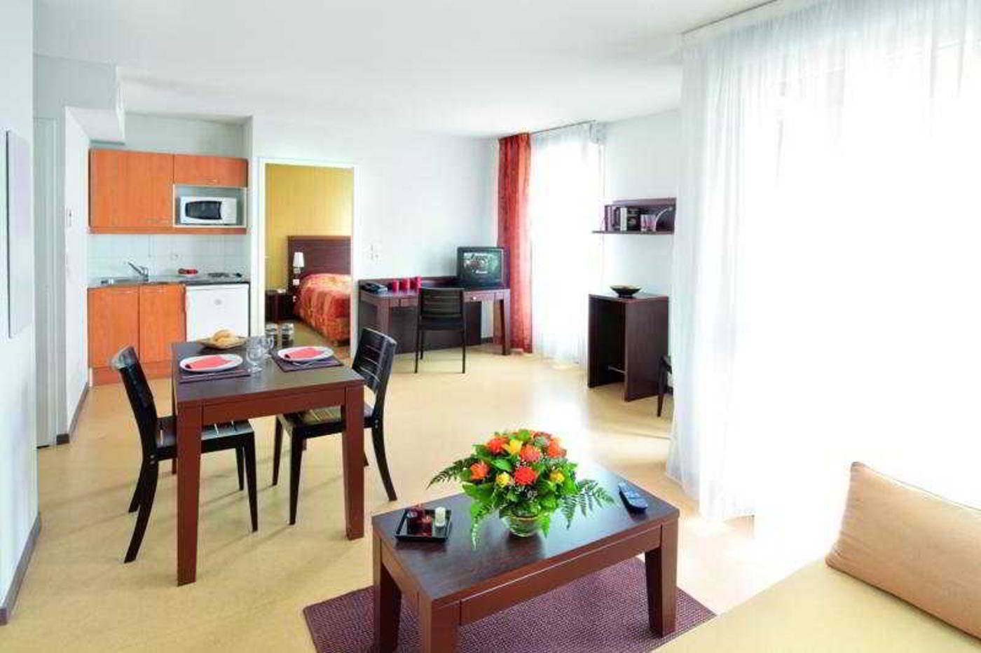 Park & Suites Elegance Grenoble-France-GRENOBLE-Room-6