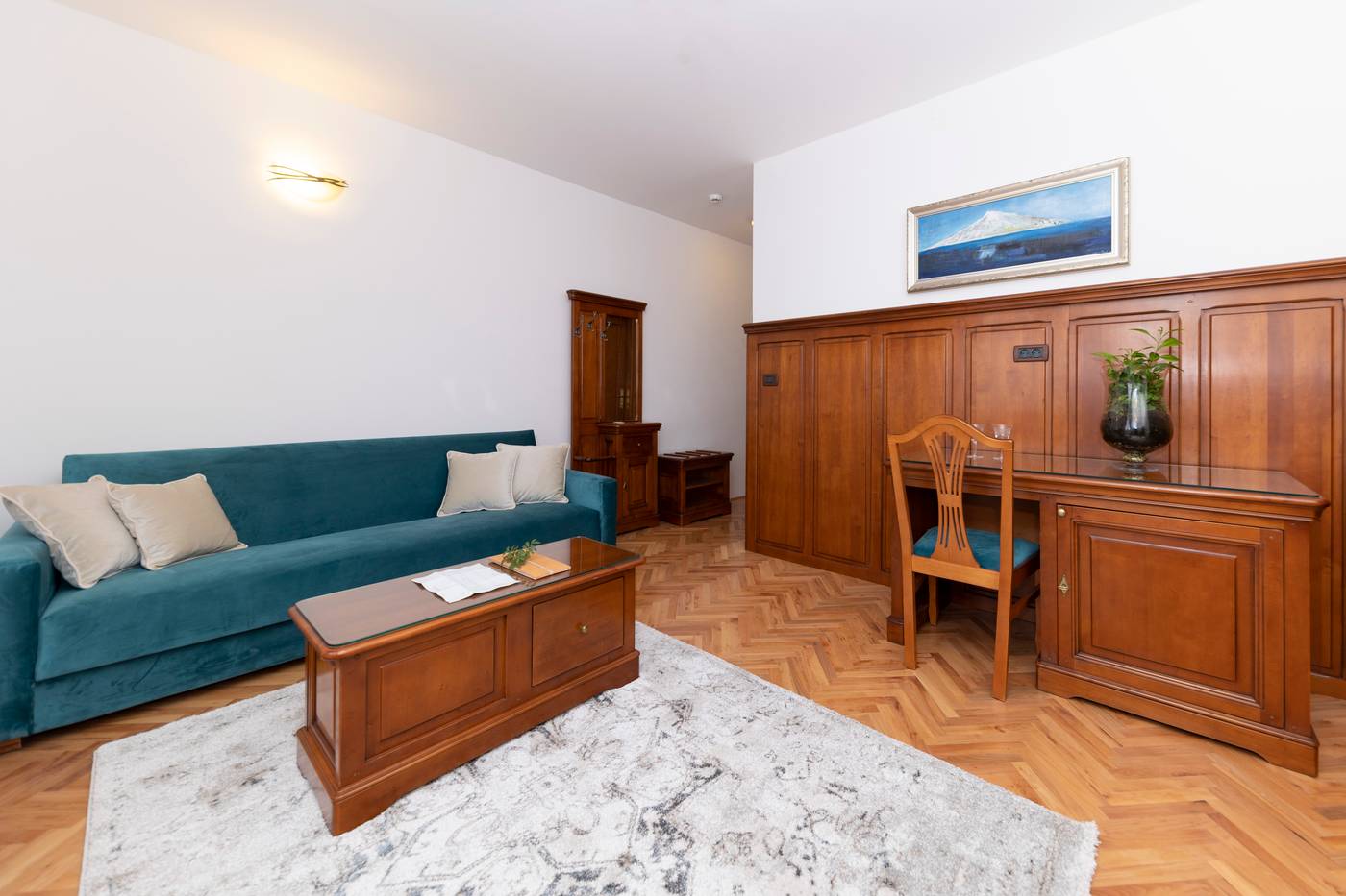 Heritage-Hotel-Tisno-Room-17