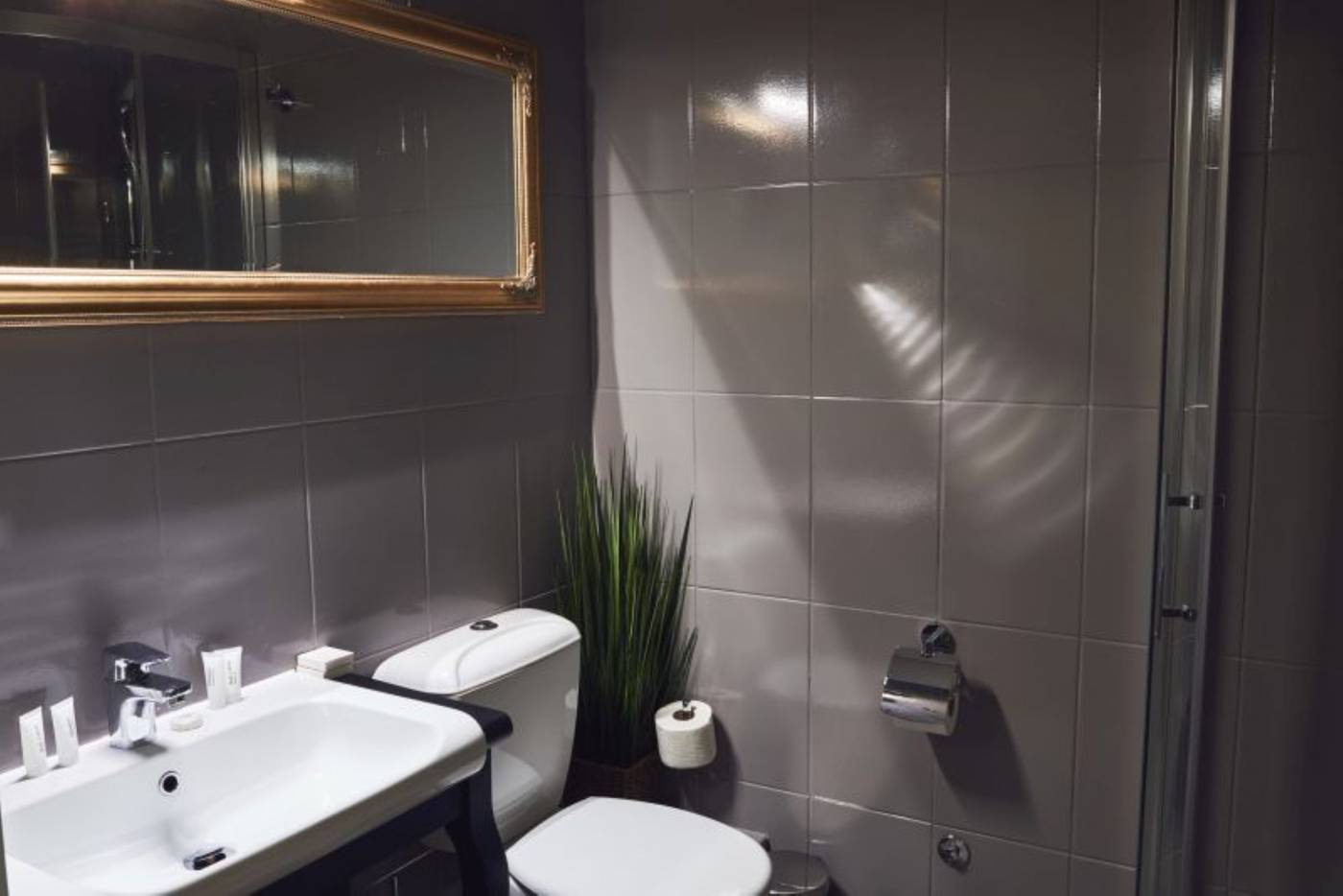 Shalom-Kazimierz-Room-18