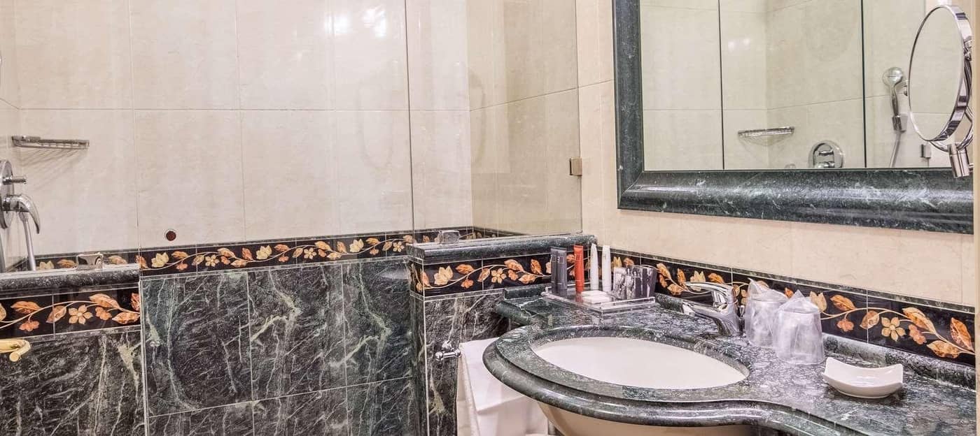 Grand-Visconti-Palace-Room-58