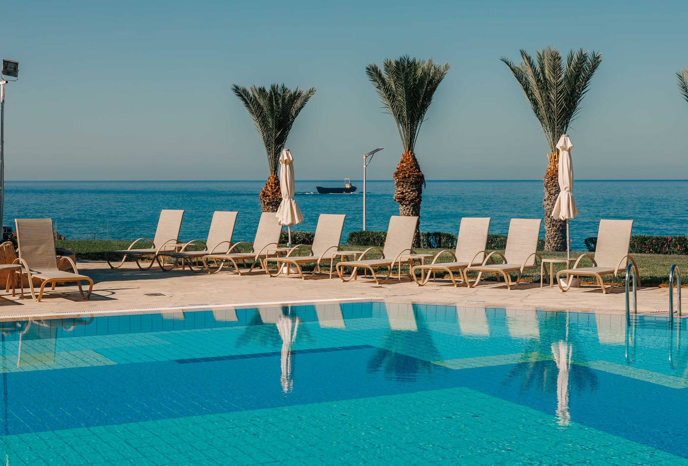 Atlantica-Akteon-Pool-6