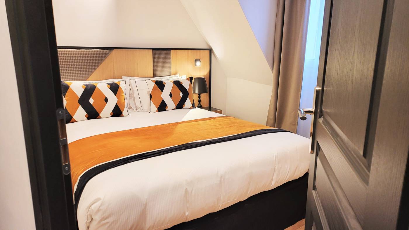 Star-Champs-Elysees-Room-20