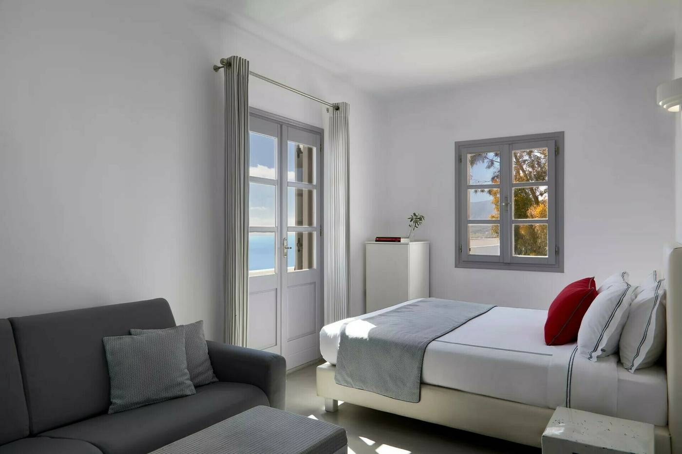 Kalisti-Hotel---Suites-Room-26