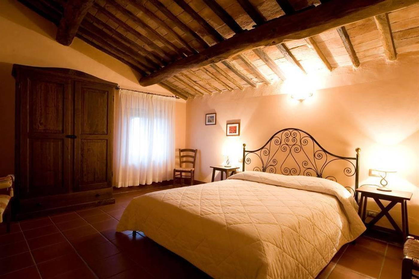 Antico Borgo Poggiarello-Italy-MONTERIGGIONI -General view-3