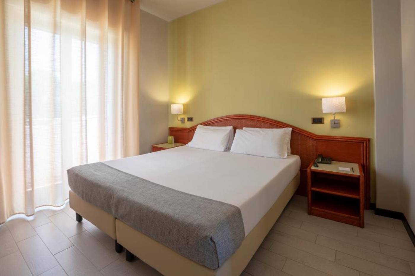 Hotel Riva del Sole-Italy-GIOVINAZZO (BARI)-Room-4