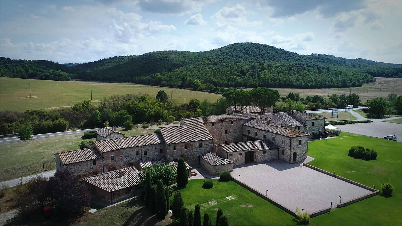 La-Bagnaia-Golf---Spa-Resort-Siena--Curio-Room-2