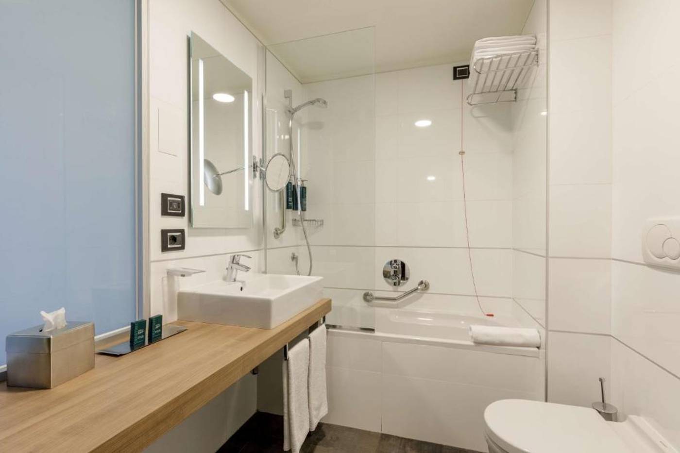 DoubleTree-by-Hilton-Milan-Room-21