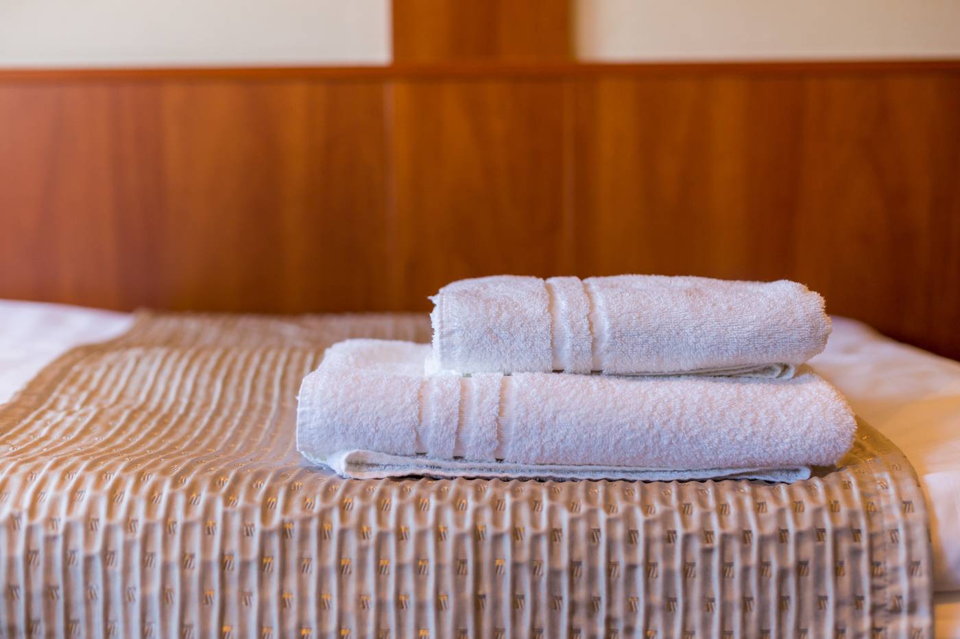 Grand-Jules-Boat-Hotel-Budapest-Room-25