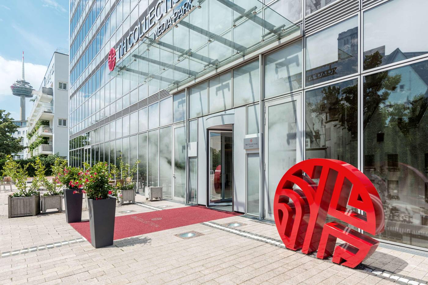 NH-Collection-Koln-Mediapark-General-view-2