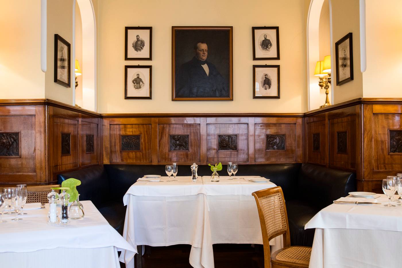 Bettoja-Hotel-Massimo-d-Azeglio-Restaurant-52