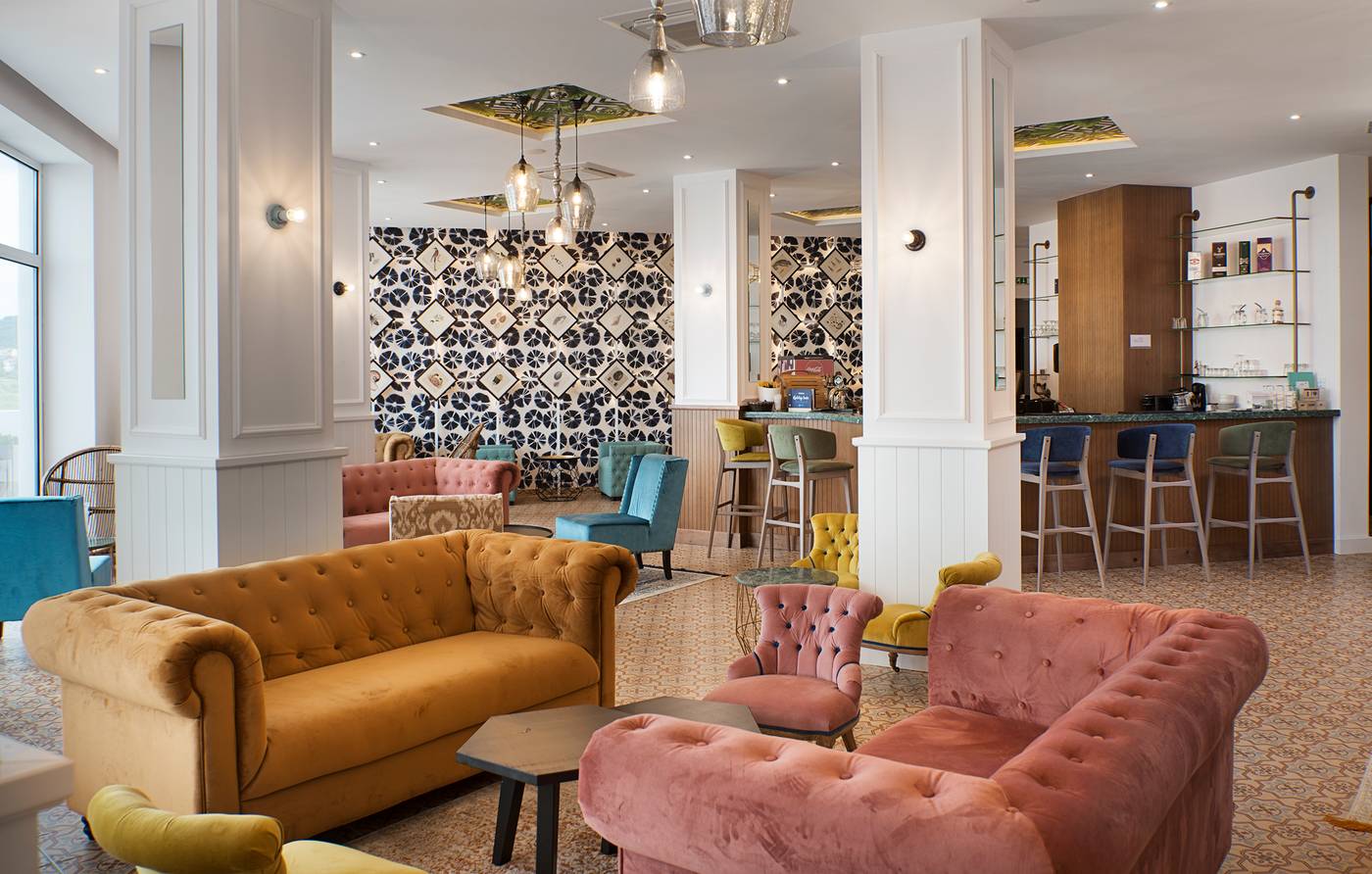 Sunrise Blue Magic Resort