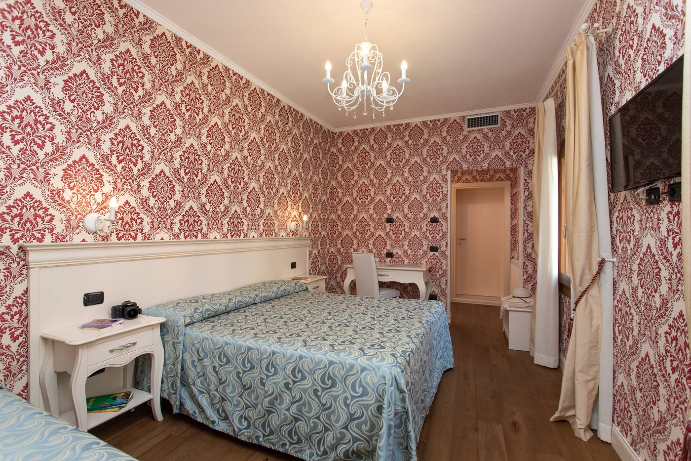Charming-Venice-Santa-Fosca-Room-16