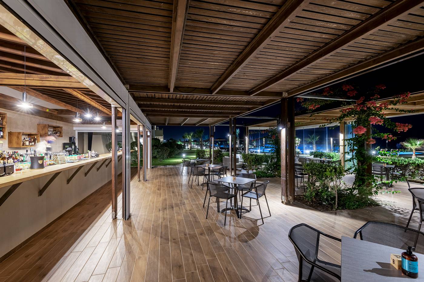 Astir-Odysseus-Bar-58