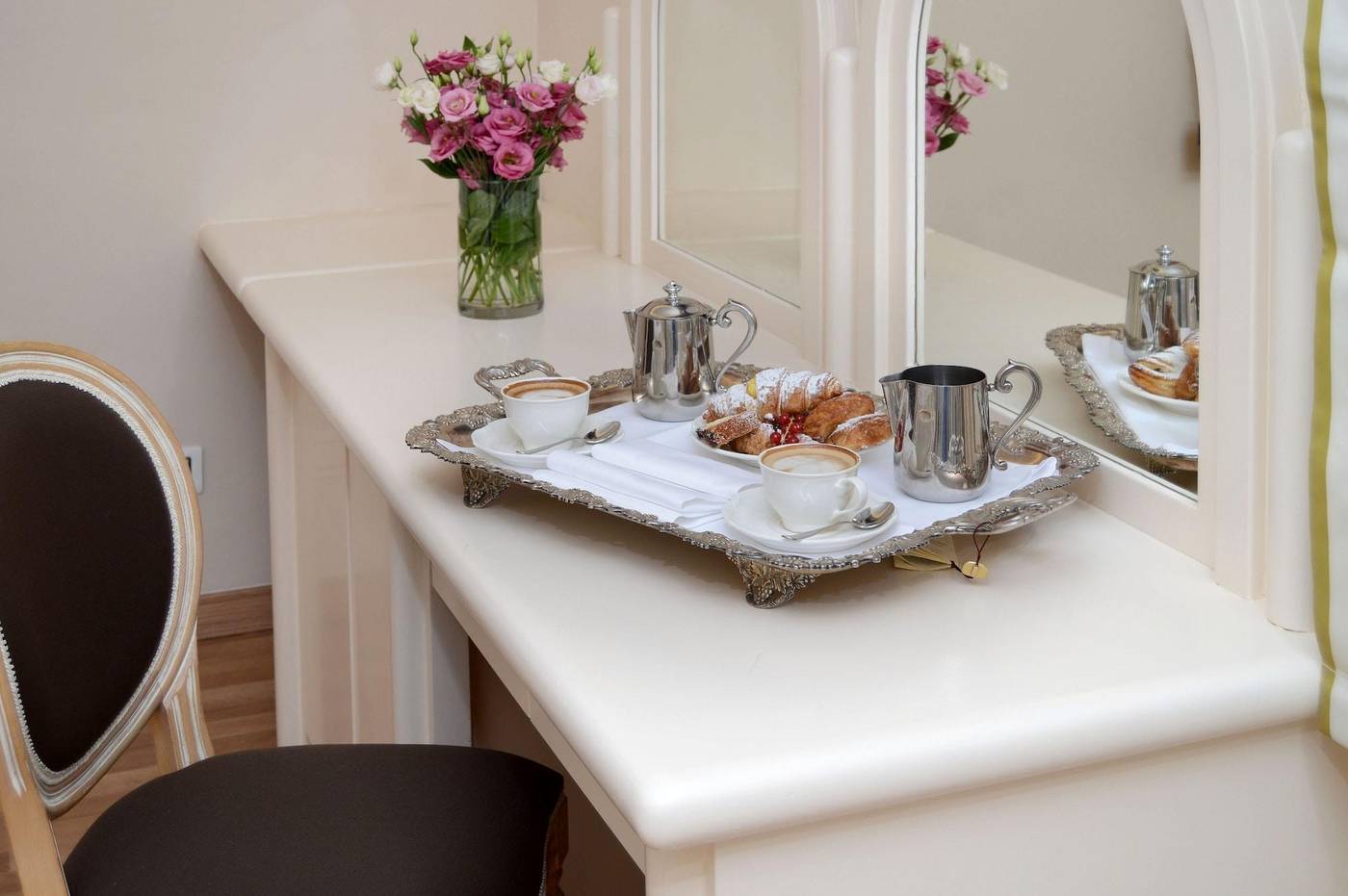 Grand-Hotel-Vittoria-Room-43