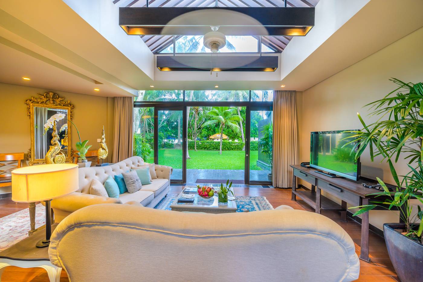 Impiana-Resort-Patong-Phuket-Room-56