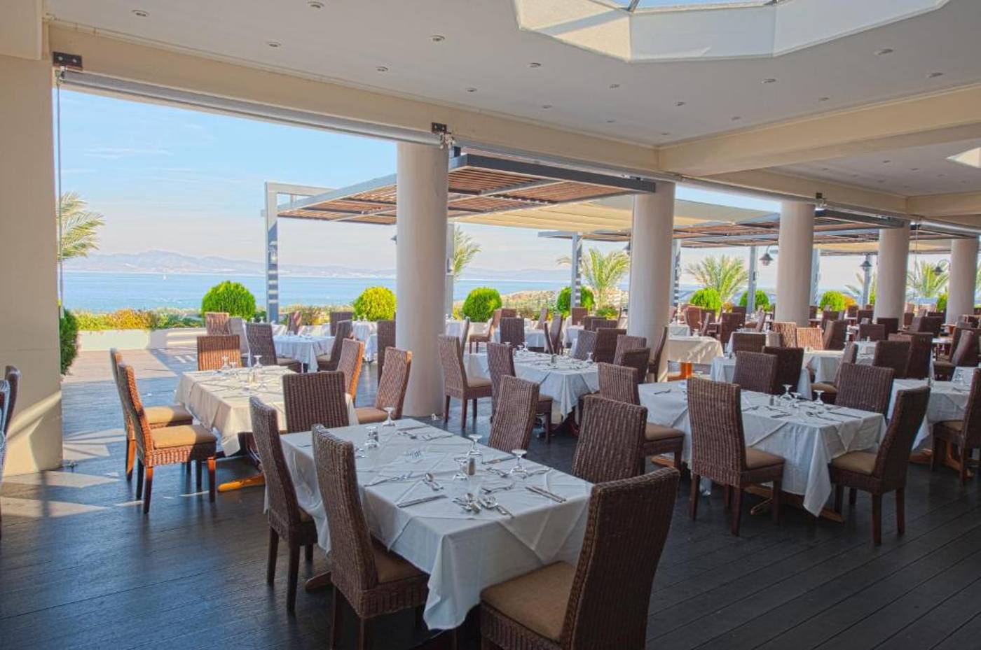 Kipriotis-Panorama-and-Suites-Restaurant-53