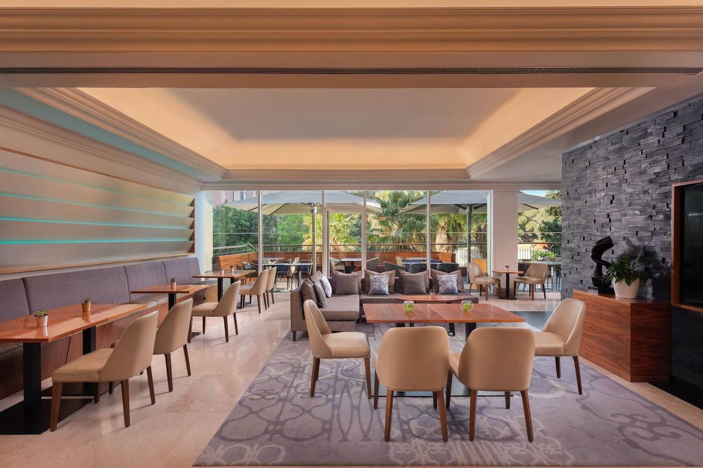 Marriott-Hotel-Lisbon-Restaurant-13